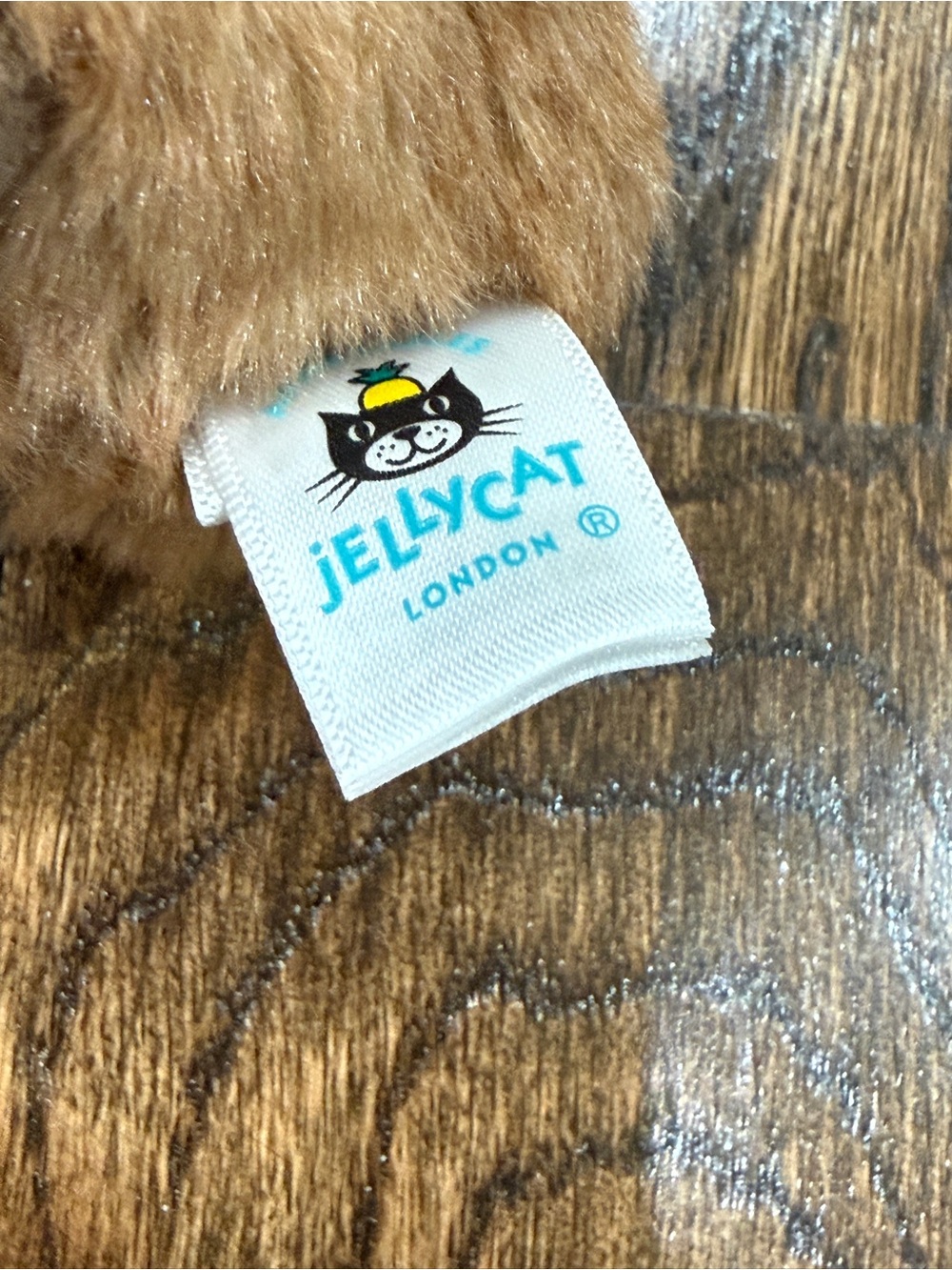 Jellycat Clyde Capybara Bag Charm Keychain 🐾🤎 - Picture 3 of 4